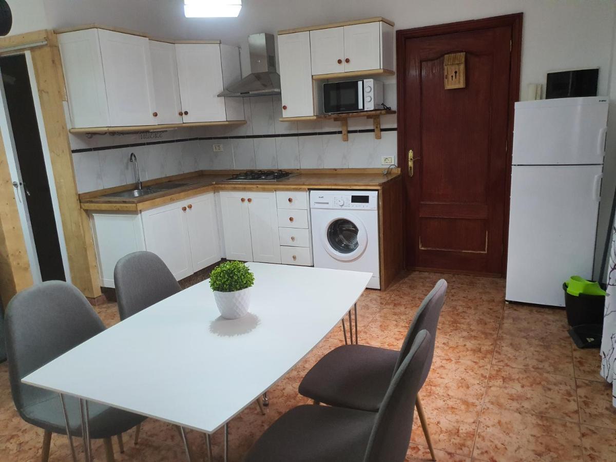 Апартаменти Apartamento Bajo Quintero Алькала Екстер'єр фото